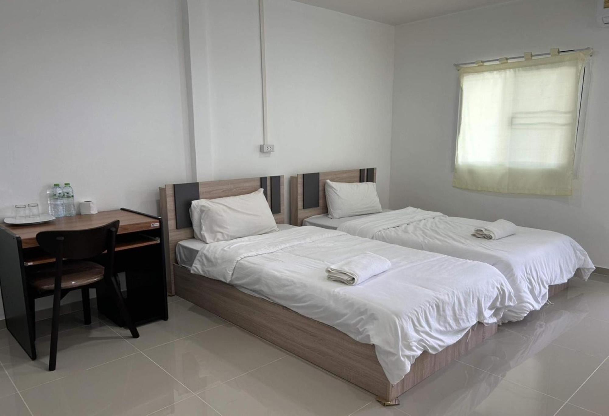 Collection O To The Sea Resort Thailand Na Chom Thian Exterior foto