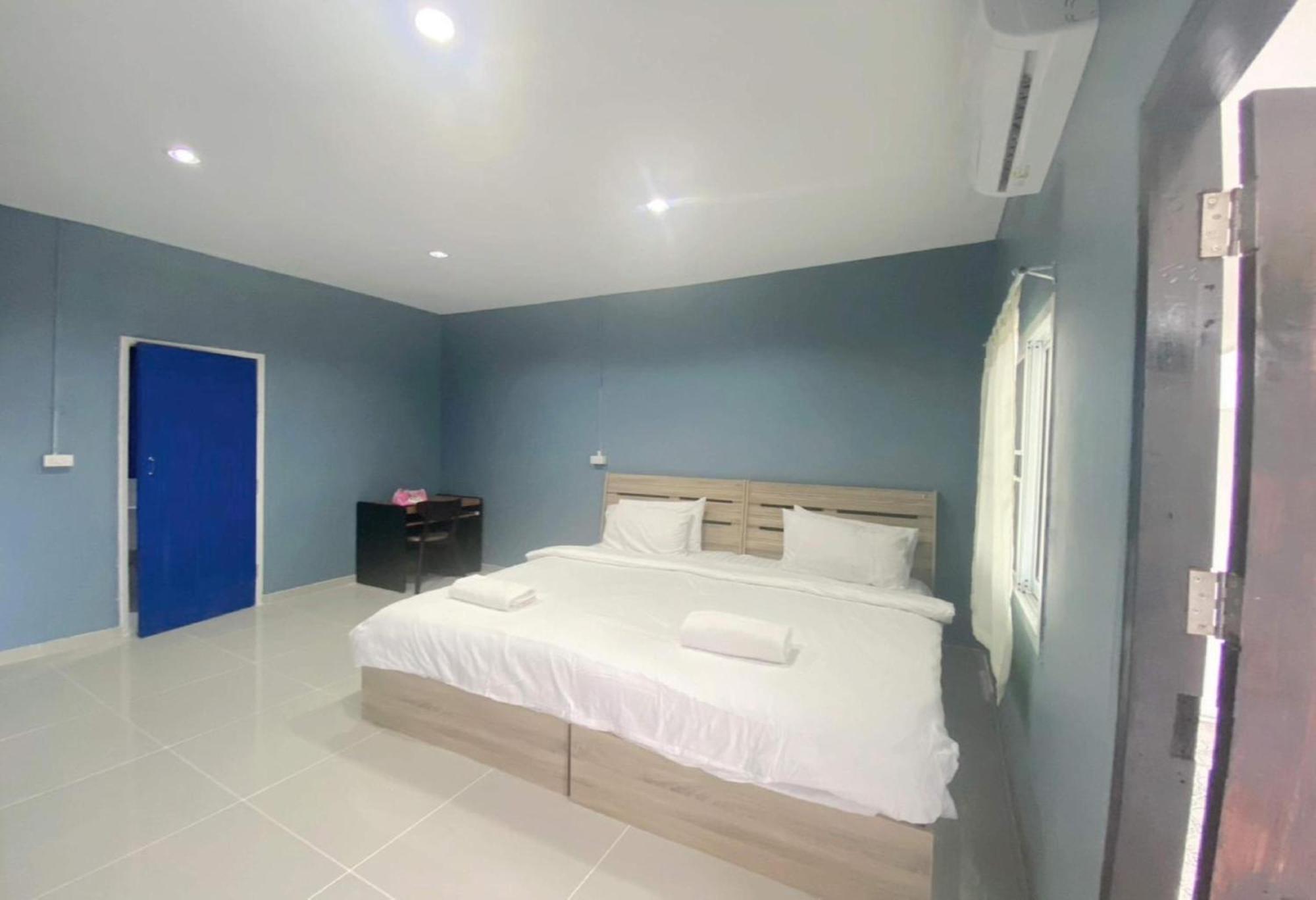 Collection O To The Sea Resort Thailand Na Chom Thian Exterior foto